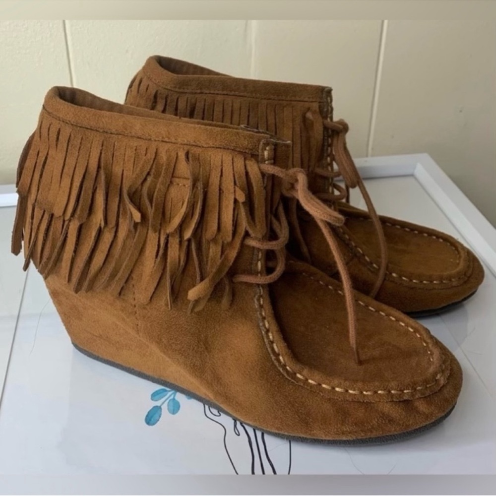Unr8ed Fringe Ankle Heeled Wedges Size 6.5